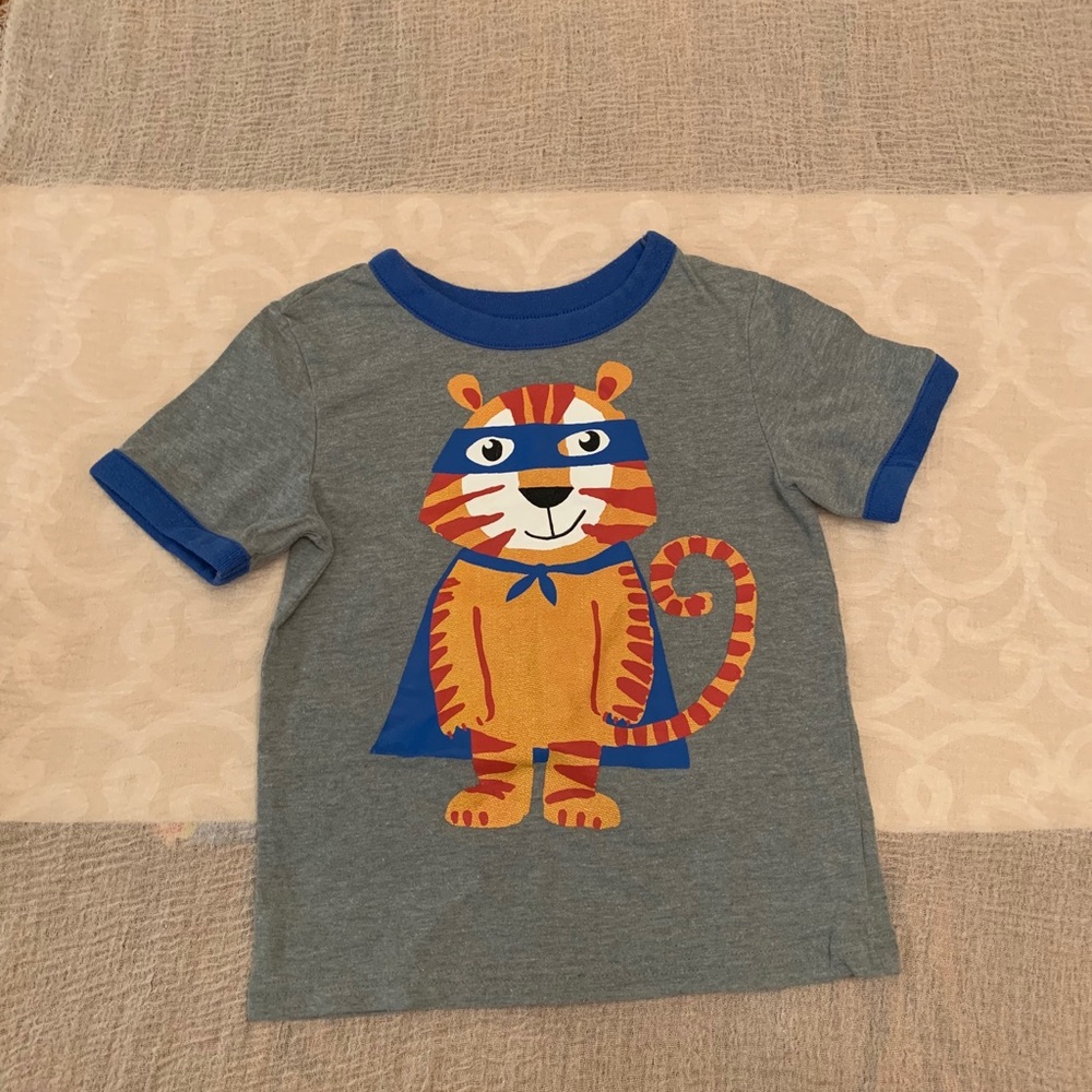 Boys tees & short - Picture 2 of 5